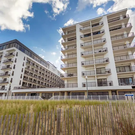 Apartment Casino Ab0403 With Beautiful Sea Views *