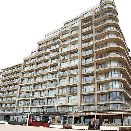 In Near The Nieuwpoort